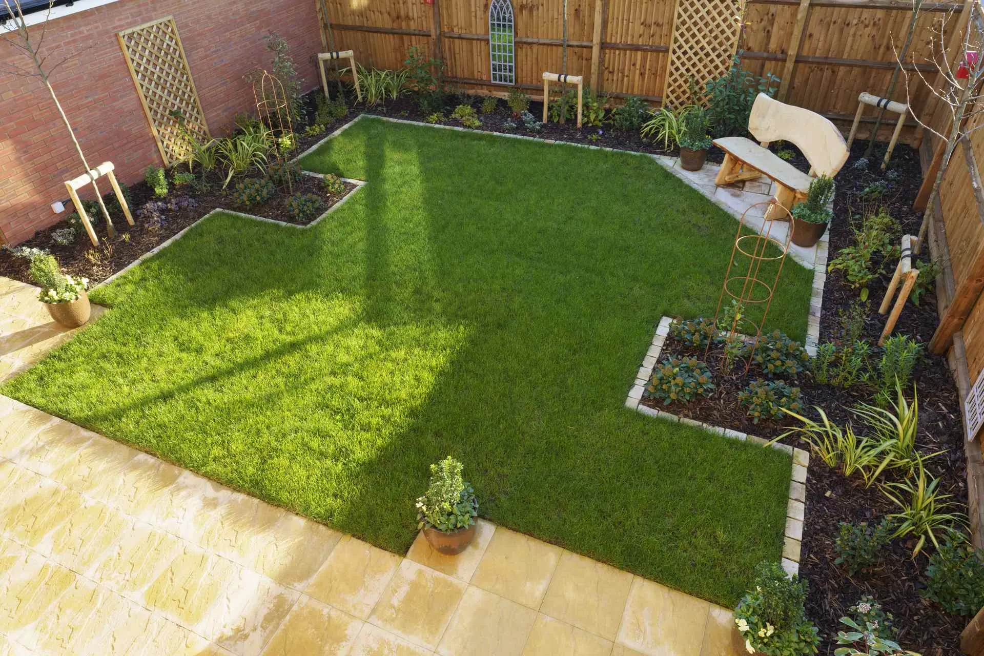 Commercial hard and soft landscaping project